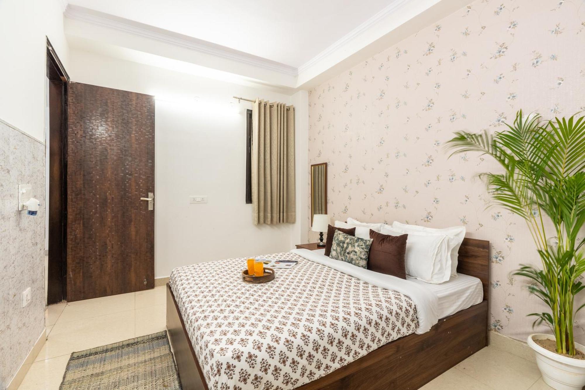 Apartamento Homlee-Vintage 2Bhk-Ndls-Lift-Bharat Mandapam Nueva Delhi Exterior foto