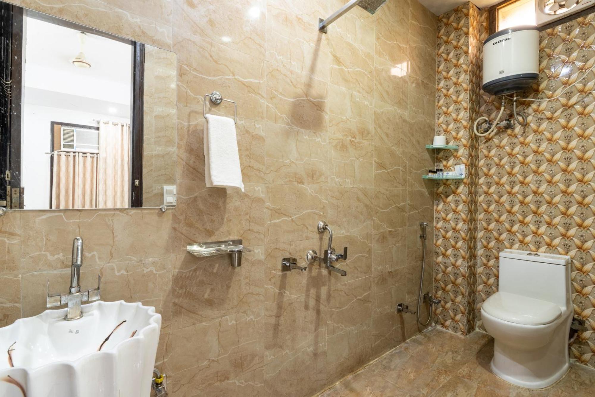 Apartamento Homlee-Vintage 2Bhk-Ndls-Lift-Bharat Mandapam Nueva Delhi Exterior foto