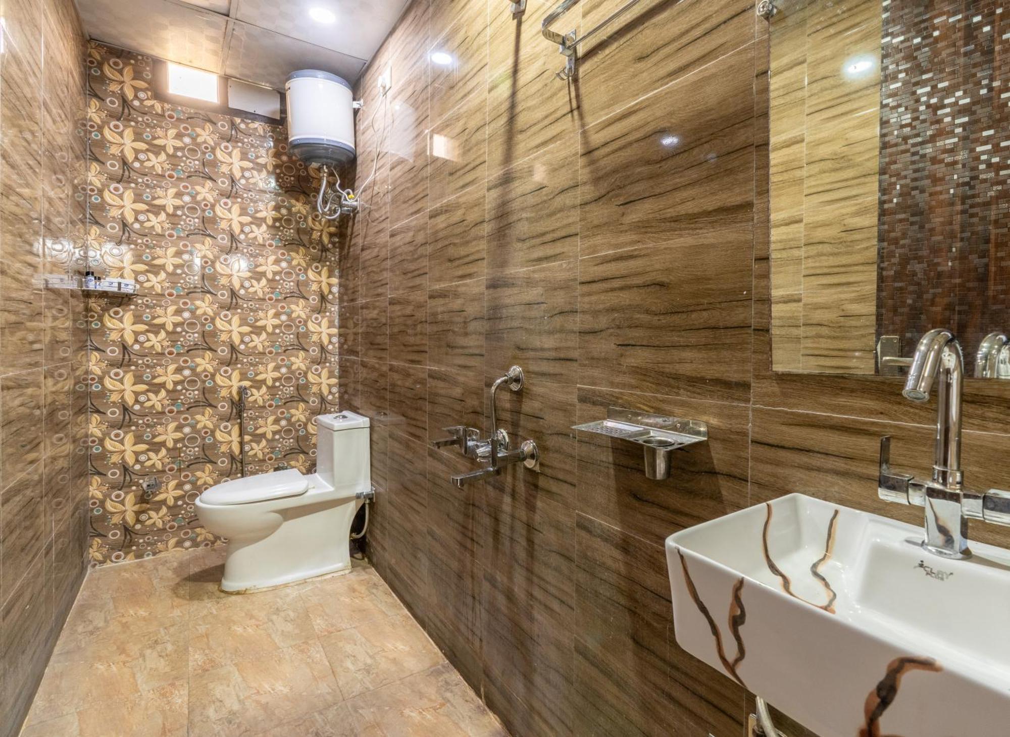 Apartamento Homlee-Vintage 2Bhk-Ndls-Lift-Bharat Mandapam Nueva Delhi Exterior foto