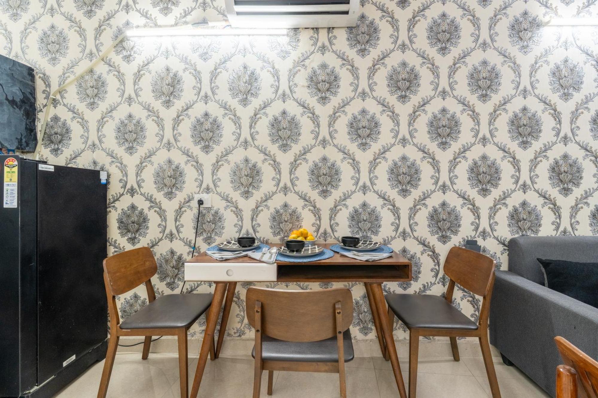 Apartamento Homlee-Vintage 2Bhk-Ndls-Lift-Bharat Mandapam Nueva Delhi Exterior foto